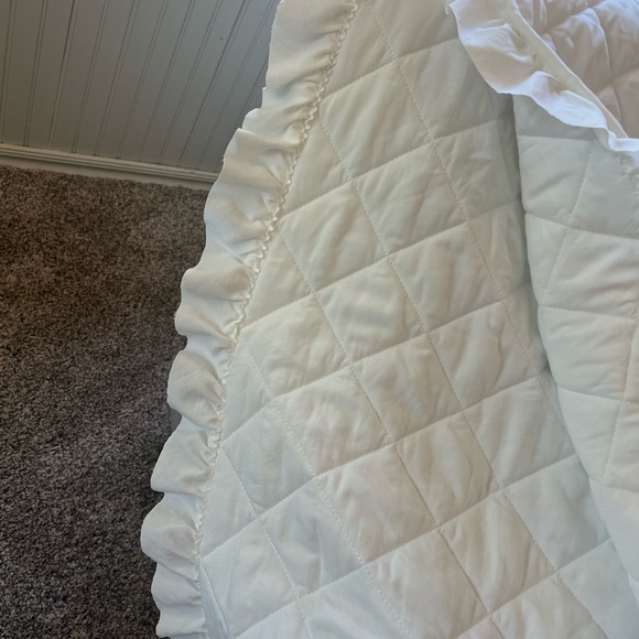 Target White Comforter - Picture 4 of 5
